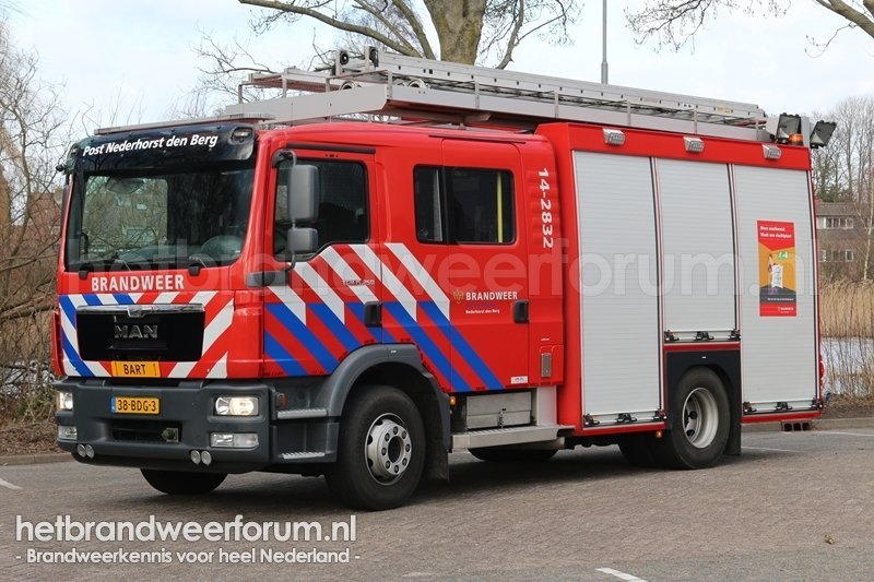 14-2832 Tankautospuit