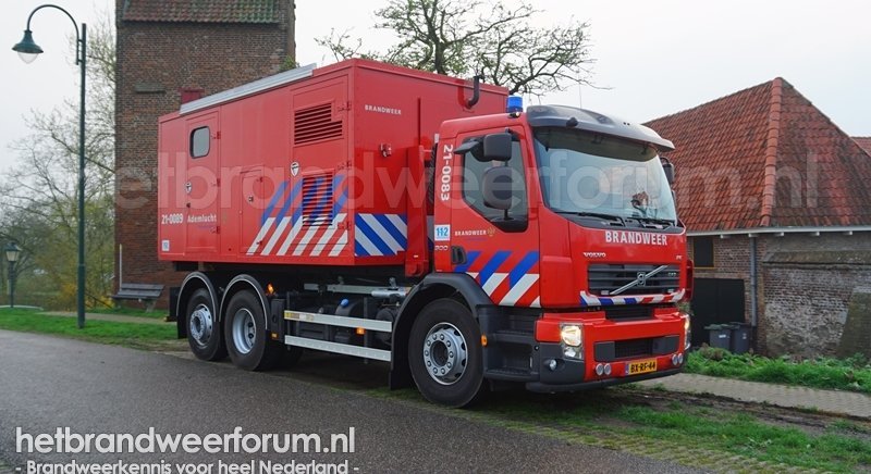 21-0083 Haakarmvoertuig