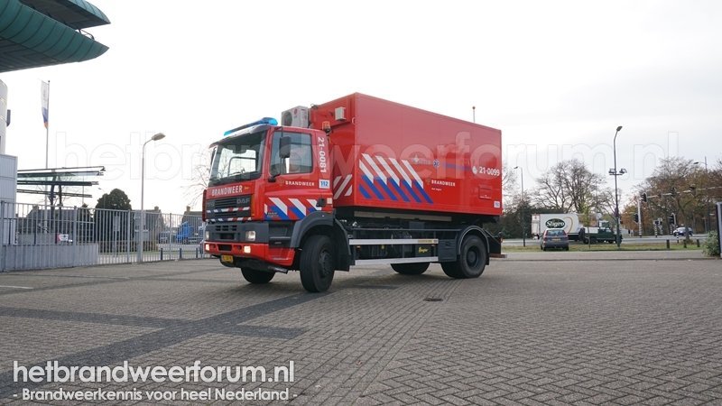 21-0099 Commando haakarm bak