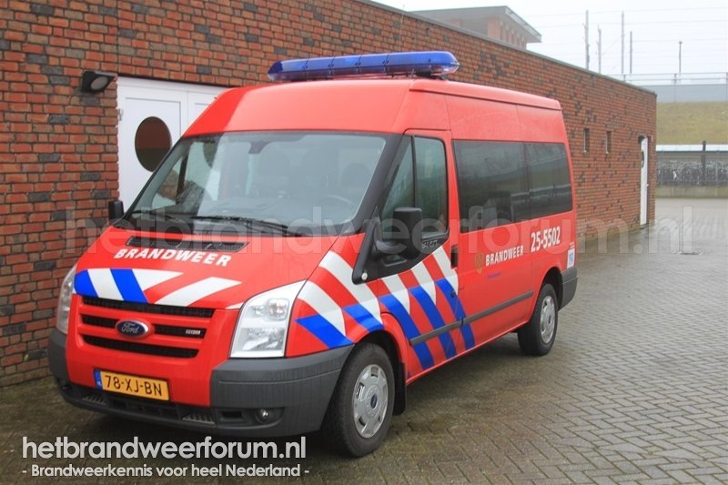 25-5502 Dienstbus (78-XJ-BN)