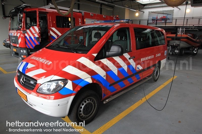 25-8026 Dienstbus (25-HPZ-9)