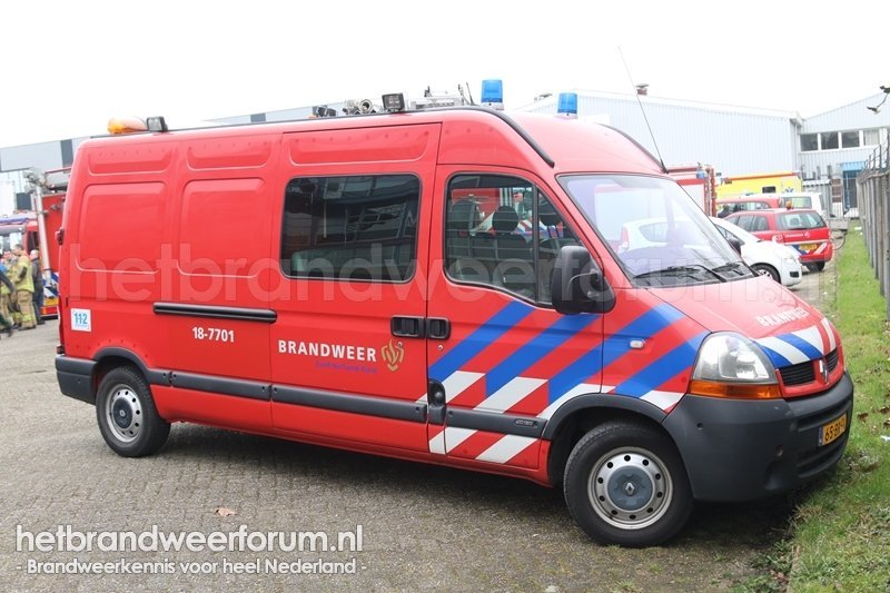 18-7701 Personeels/Materiaalvoertuig