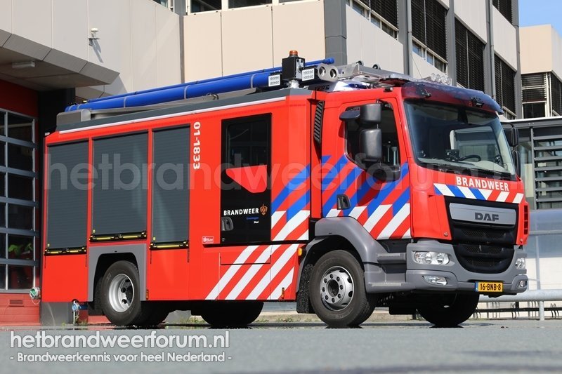 01-1833 Tankautospuit