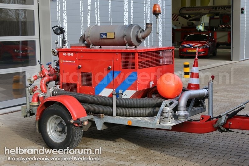 06-8663 Motorspuitaanhanger