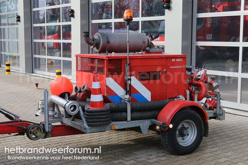 06-8663 Motorspuitaanhanger