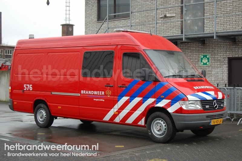 09-0158 Hoogte Reddings Team