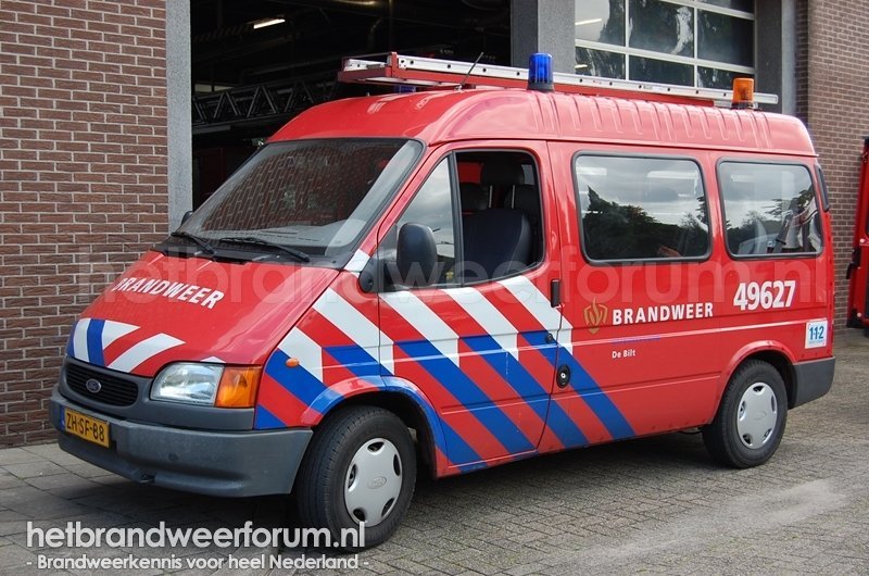 09-627 Dienstbus (ZH-SF-88)