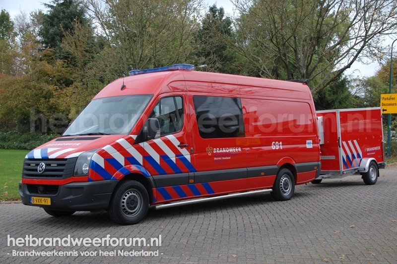 09-691 Personeels/Materiaalvoertuig