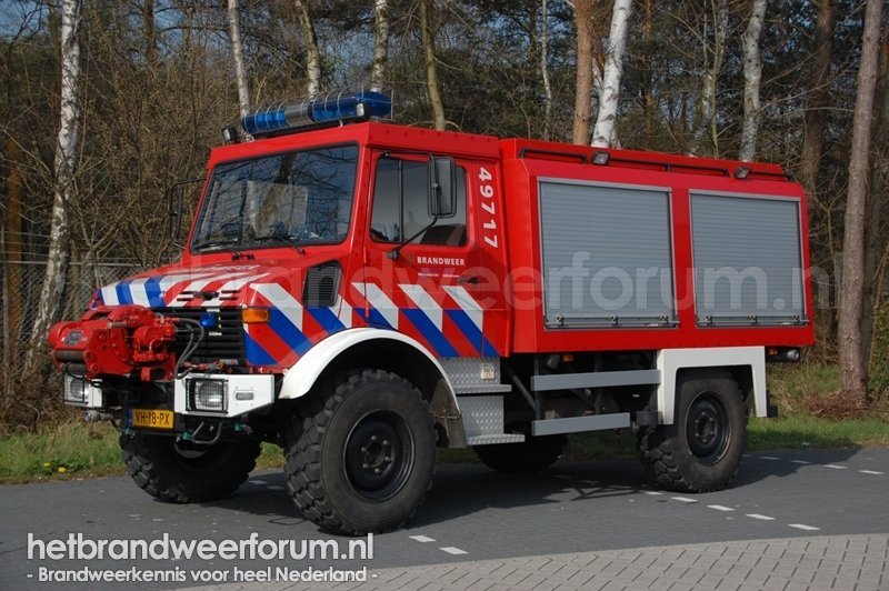 49-717 Tankautospuit (VH-18-PX)