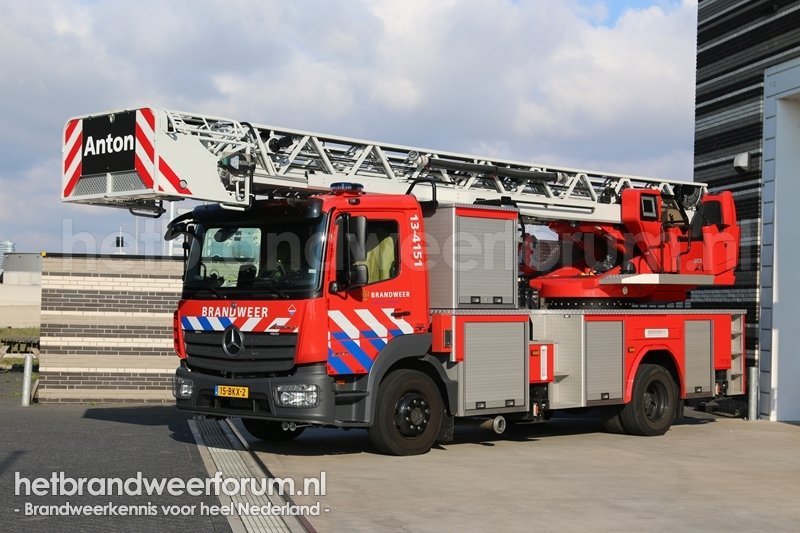 13-4151 Autoladder