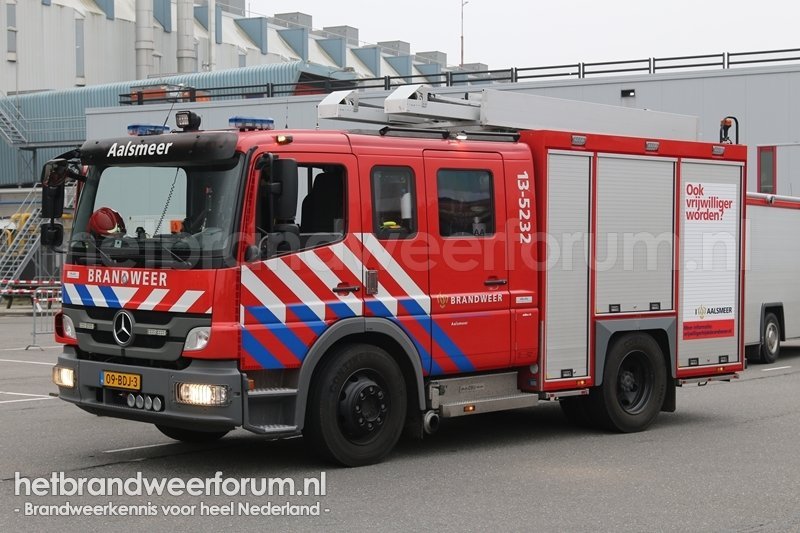 13-5232 Tankautospuit