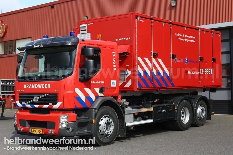 13-9083 Haakarmvoertuig