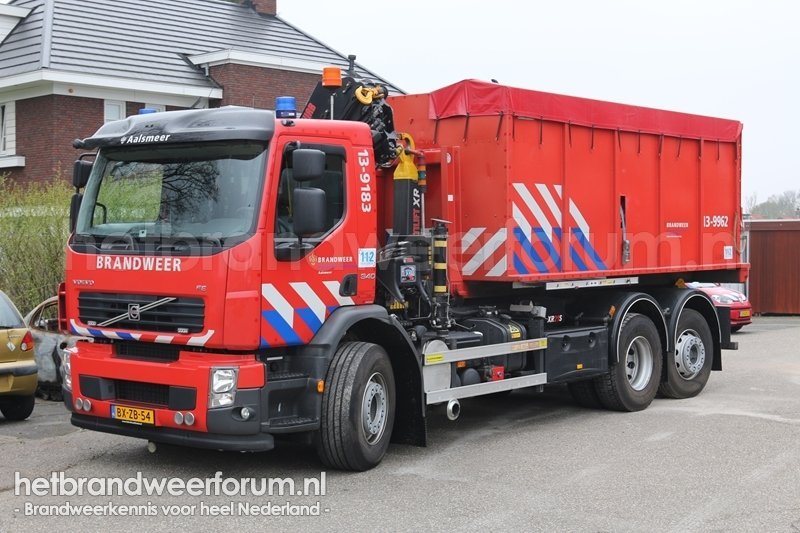 13-9183 Haakarmvoertuig