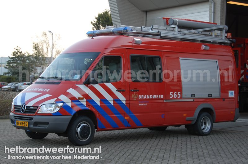 565 Waterongevallenvoertuig