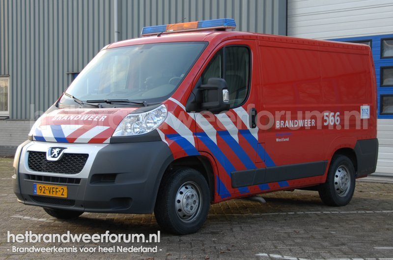 566 Personen/materialen voertuig