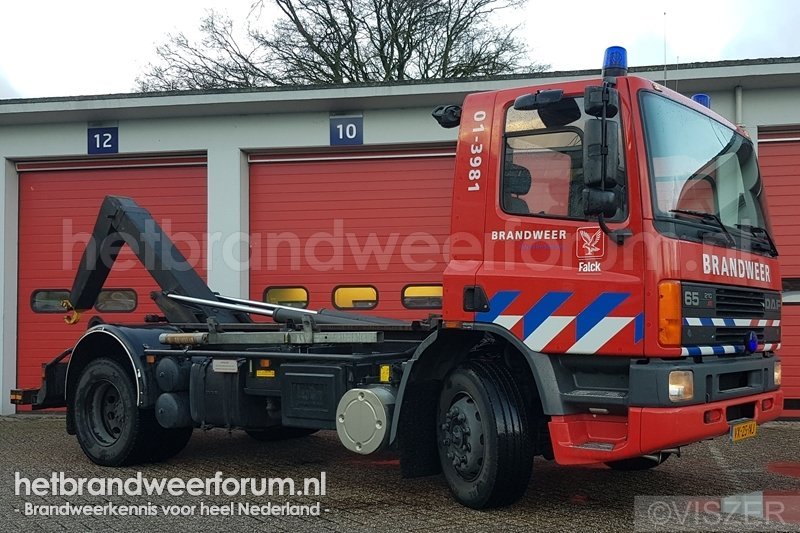 01-3981 Haakarmvoertuig