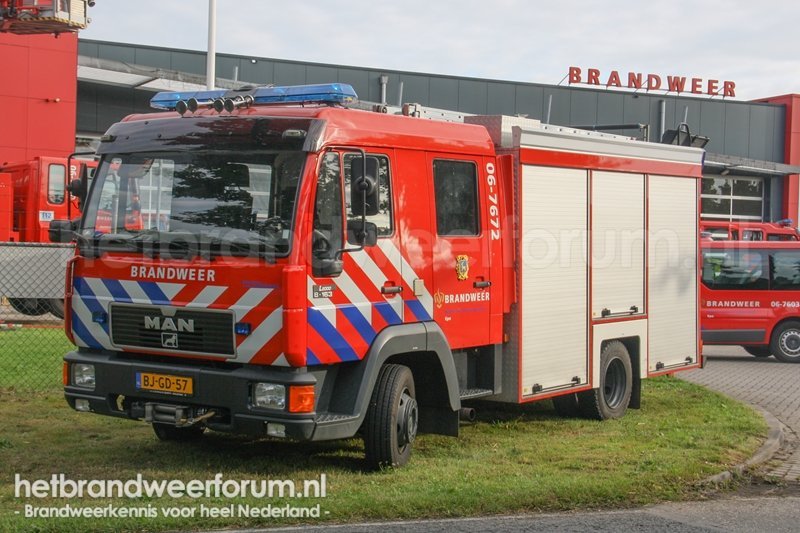 06-7672 Hulpverleningsvoertuig