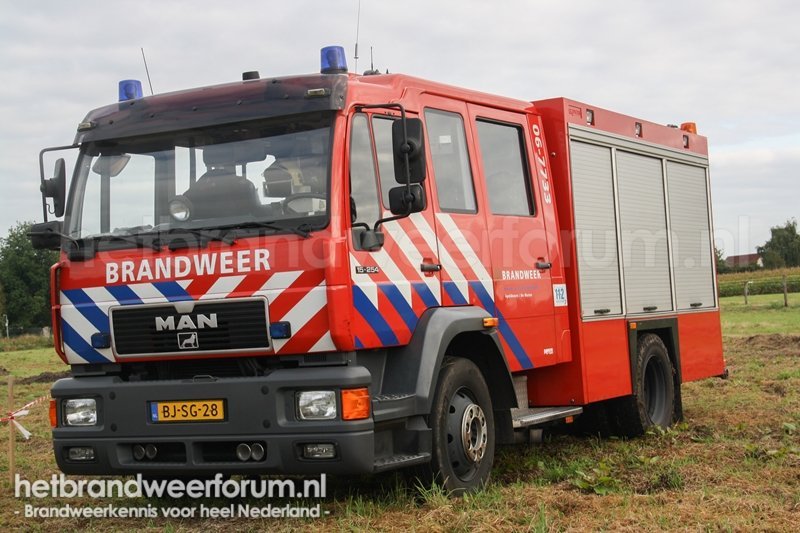 06-7733 Tankautospuit