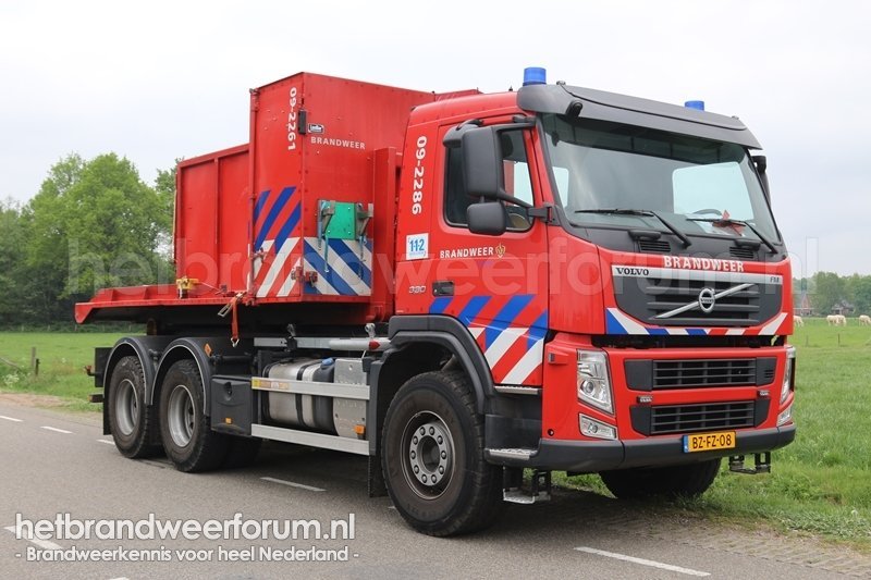 09-2286 Haakarmvoertuig