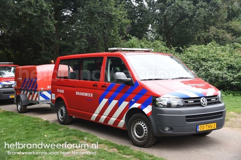 15-6526 Dienstbus