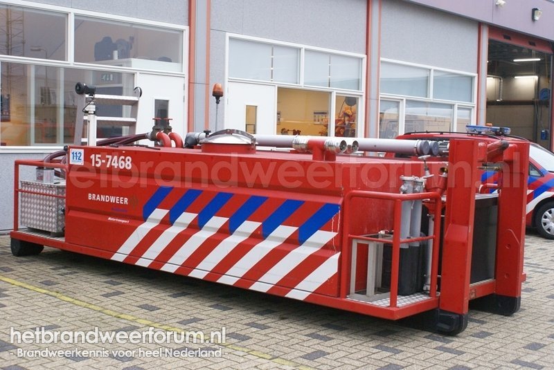 15-7468 Watertankhaakarmbak