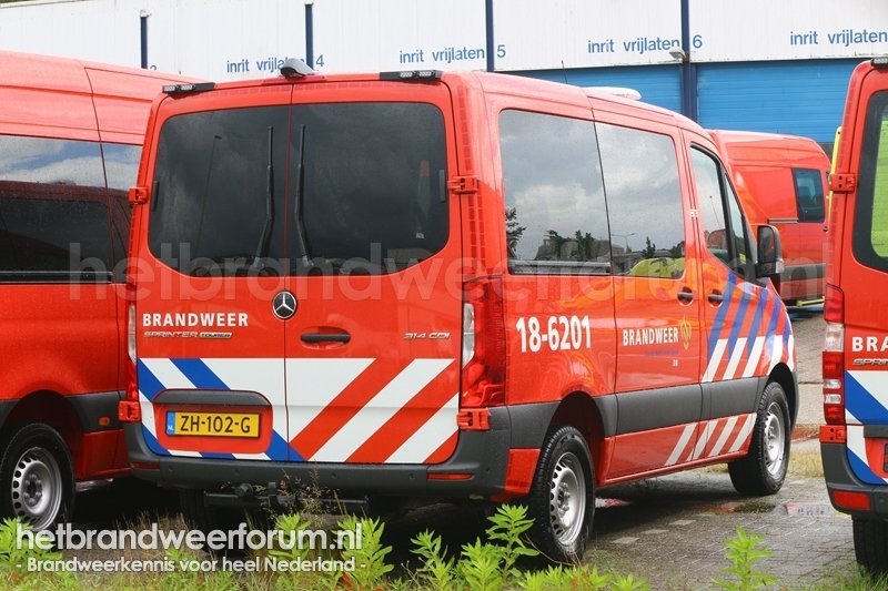 18-6201 Dienstbus