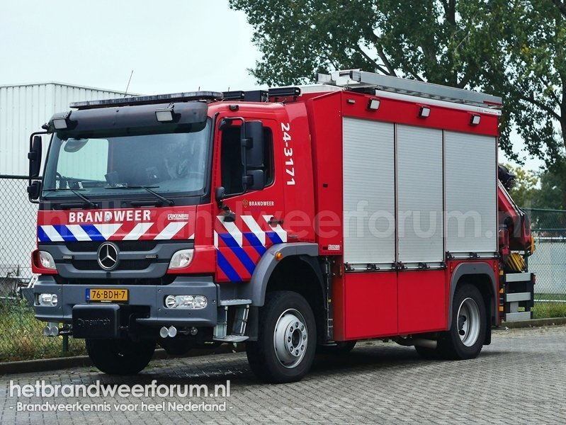 24-3171 Hulpverleningsvoertuig Terreinvaardig