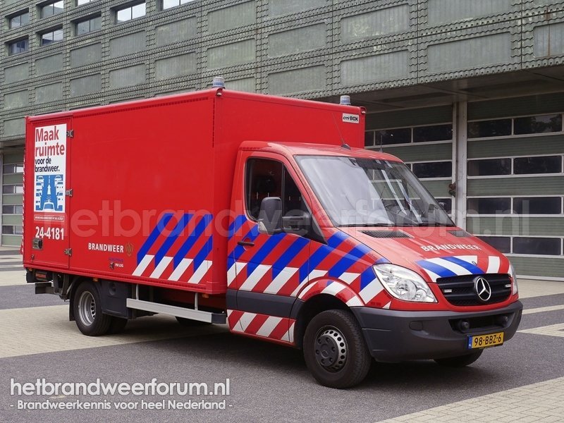 24-4181 Vrachtwagen