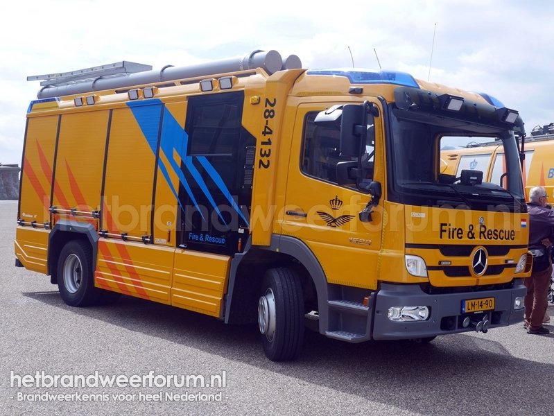 28-4132 Tankautospuit