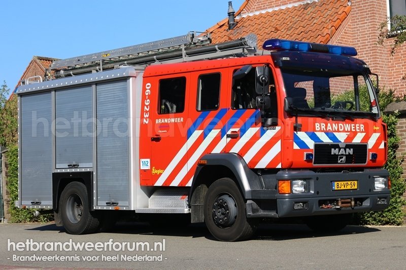 06-9232 Tankautospuit