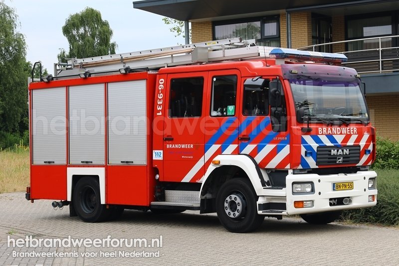 06-9331 Tankautospuit