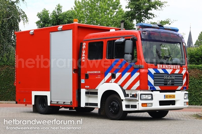 06-9461 Personeels/Materiaalvoertuig