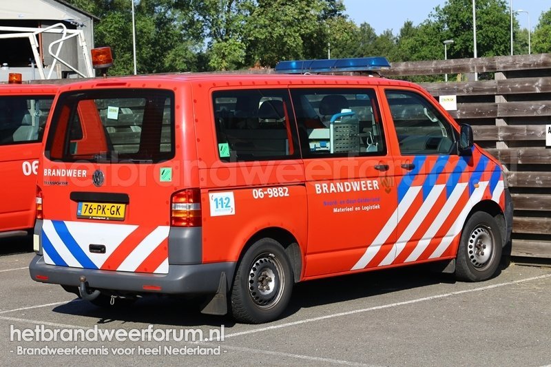06-9882 Dienstbus