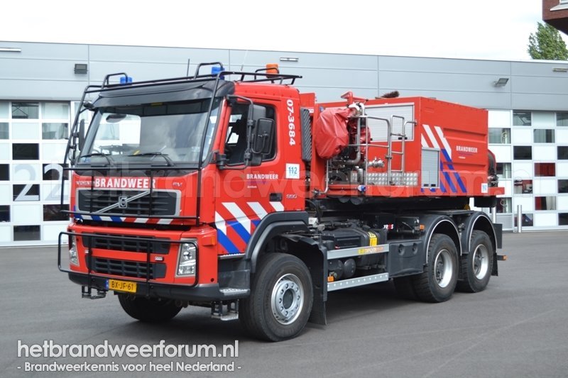 07-3684 Haakarmvoertuig