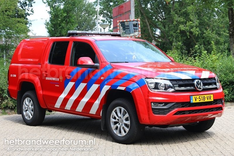 07-3780 Personeel/Materiaalvoertuig