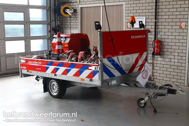 07-4867 Motorspuitaanhanger