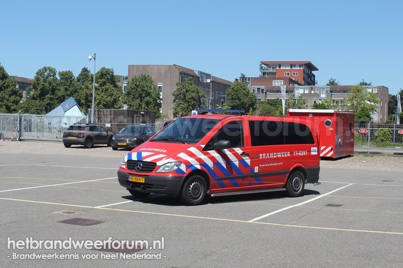 11-0391 Dienstbus Team Brandonderzoek