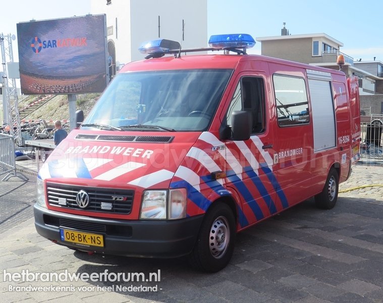 16-9264 Personeel/Materiaalvoertuig