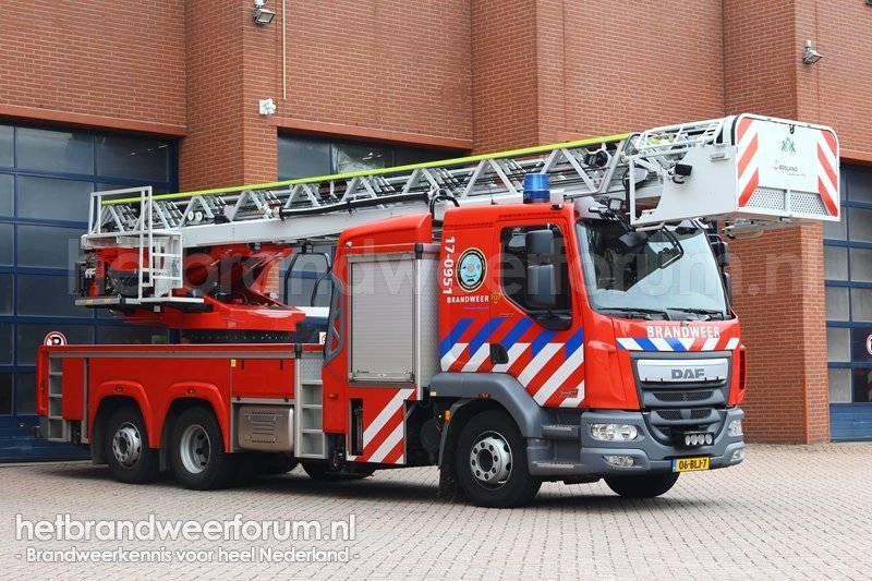 17-0951 Autoladder