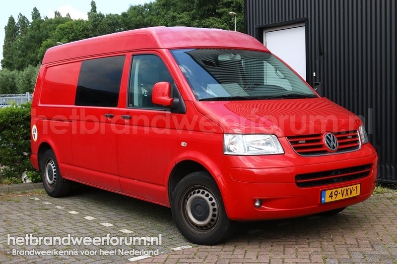 17-DB95-3 Personeel/Materiaalvoertuig (49-VXV-1)