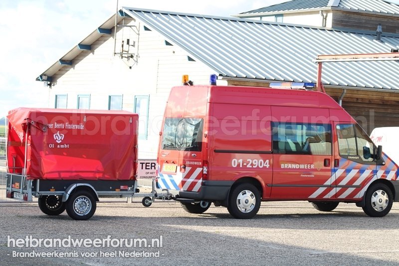 01-2911 Personeels/Materiaalvoertuig (18-VDS-1)