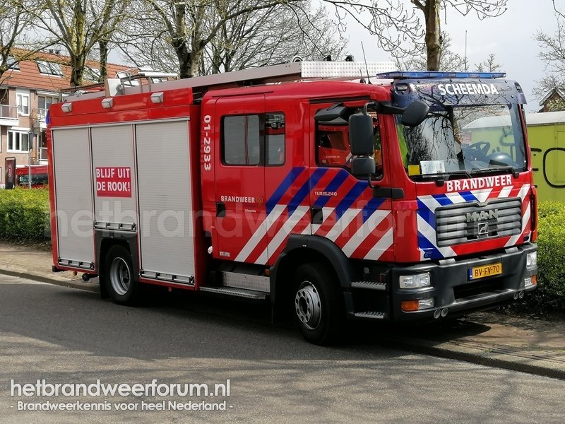 01-2933 Tankautospuit