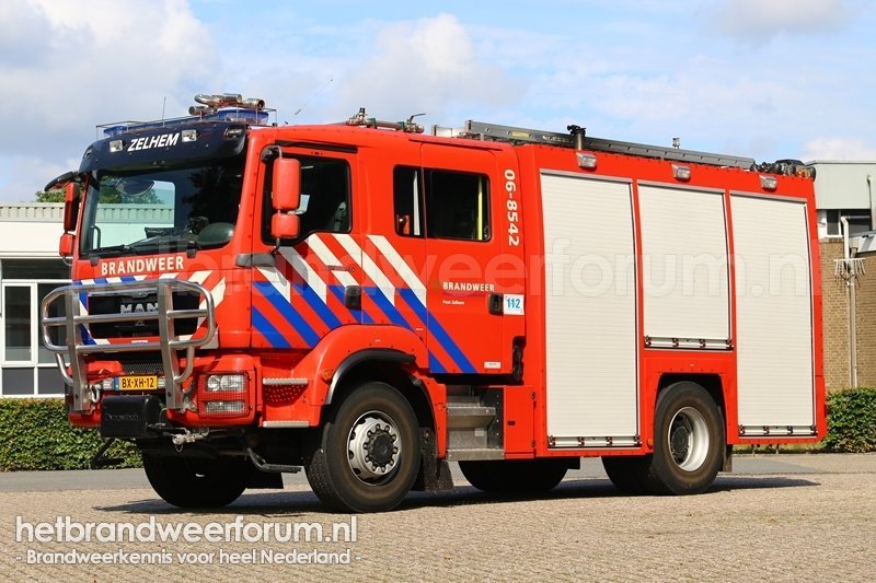 06-8542 Tankautospuit