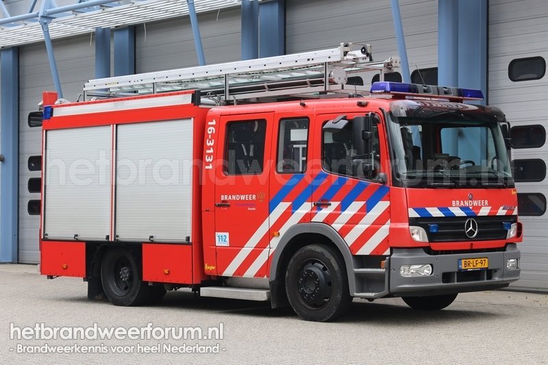 16-3131 Tankautospuit