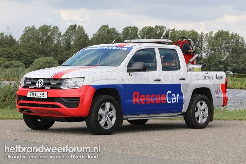 03-8 Personeel/Materiaalvoertuig