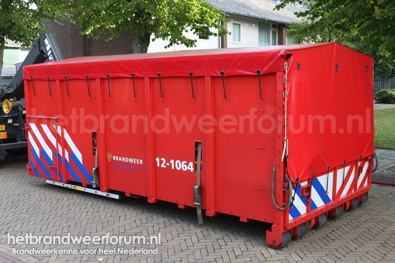 12-1064 Slangenhaakarmbak