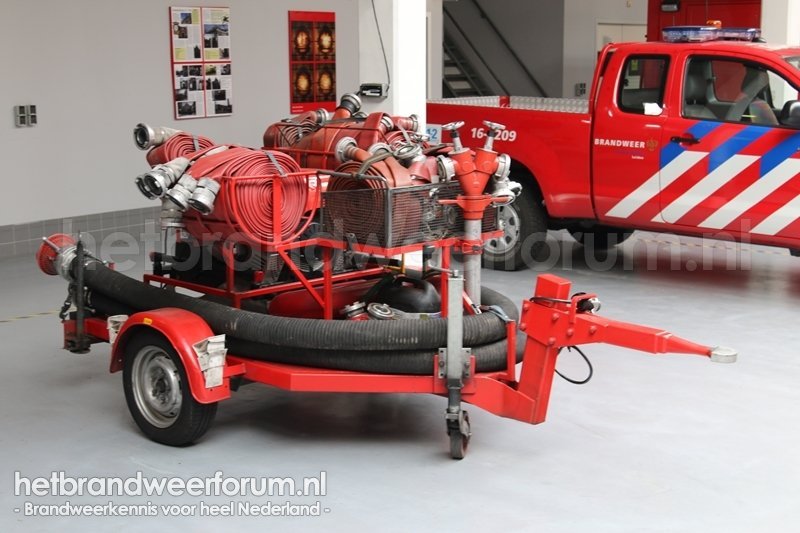 16-42MSA Motorspuitaanhanger