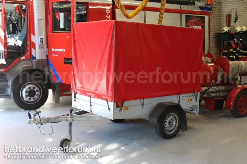 20-91 aanhanger Moergestel