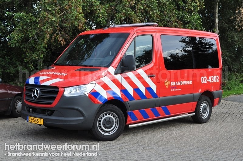 02-4302 Dienstbus