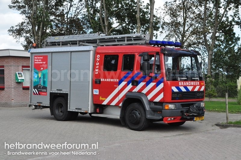 02-7033 Tankautospuit